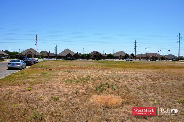 11002 Quaker Ave., Lubbock, TX 79424